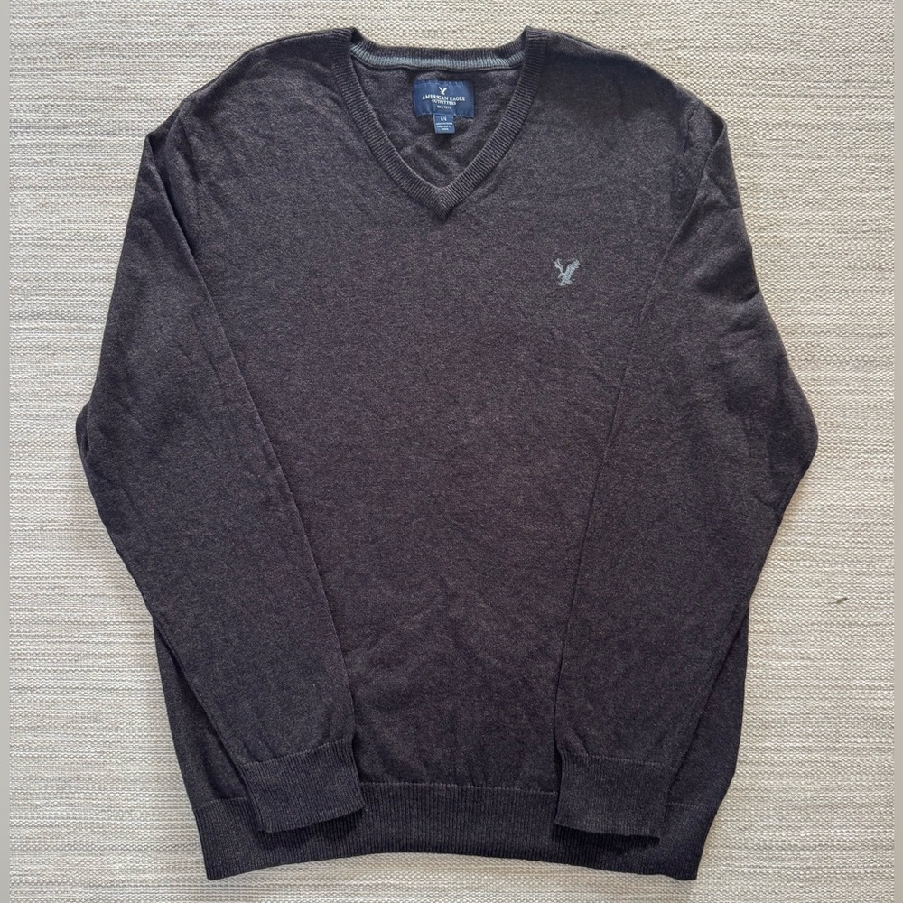 American‎ Eagle Outfitters brown cotton knit v-neck long sleeve sweater men’s L